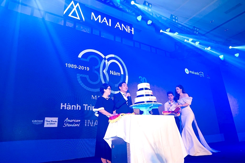 5 mẹo trang trí lễ kỷ niệm thành lập công ty sáng tạo thu hút 1 trang trí lễ kỷ niệm thành lập công ty
